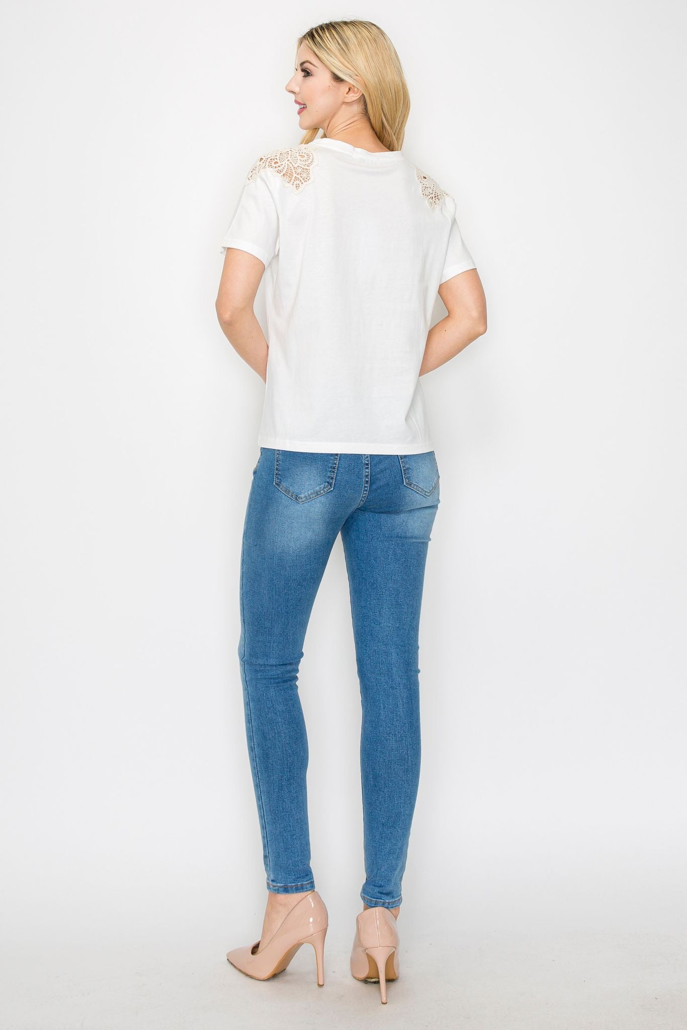0086c Camiseta Bety