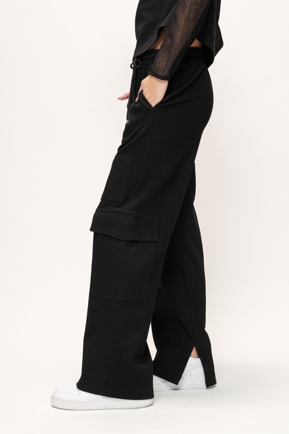 1742 Conjunto deportivo Andreina