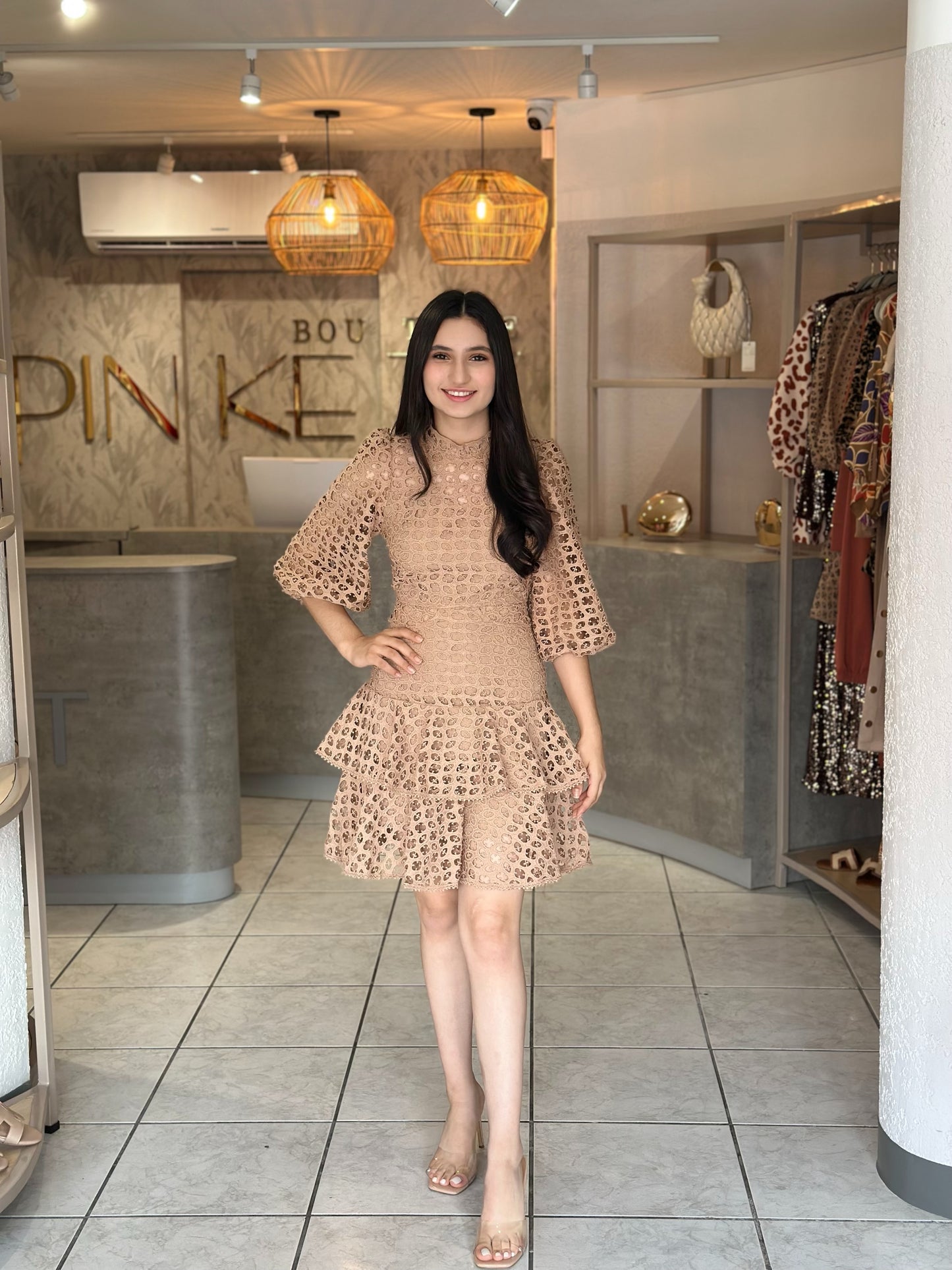 8070 Vestido Beige