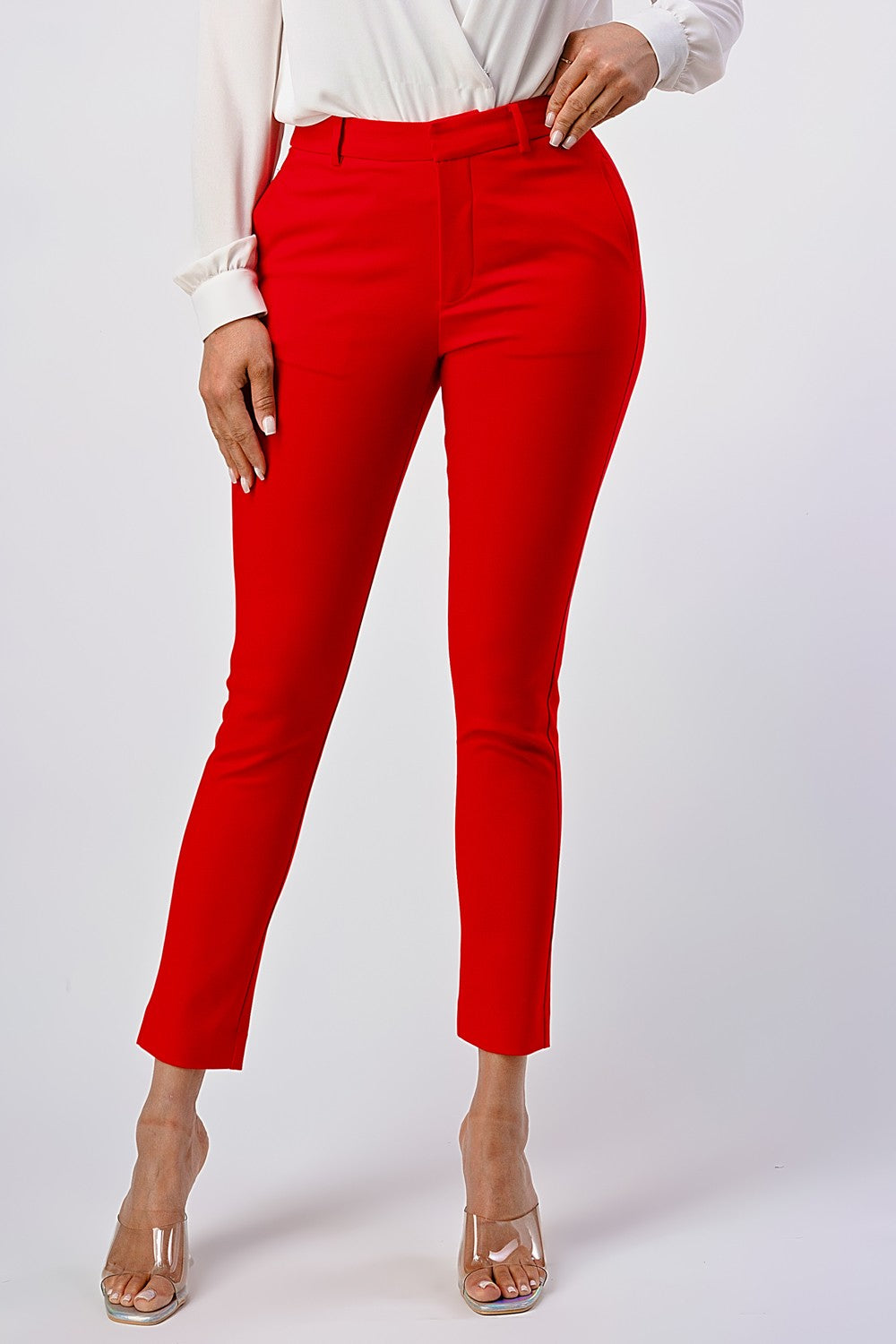 39002 Pantalón rojo